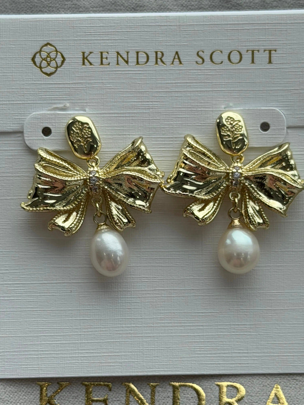 Kendra Scott pendant earrings