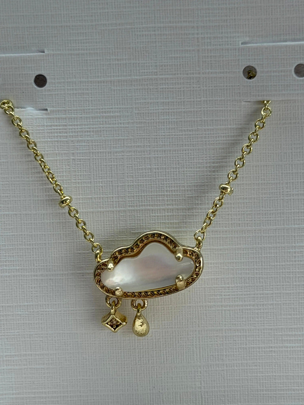 Kendra Scott white necklace