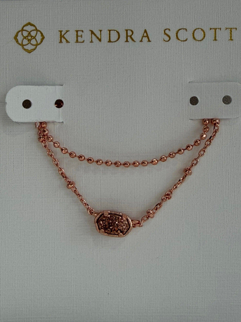 Kendra Scott necklace