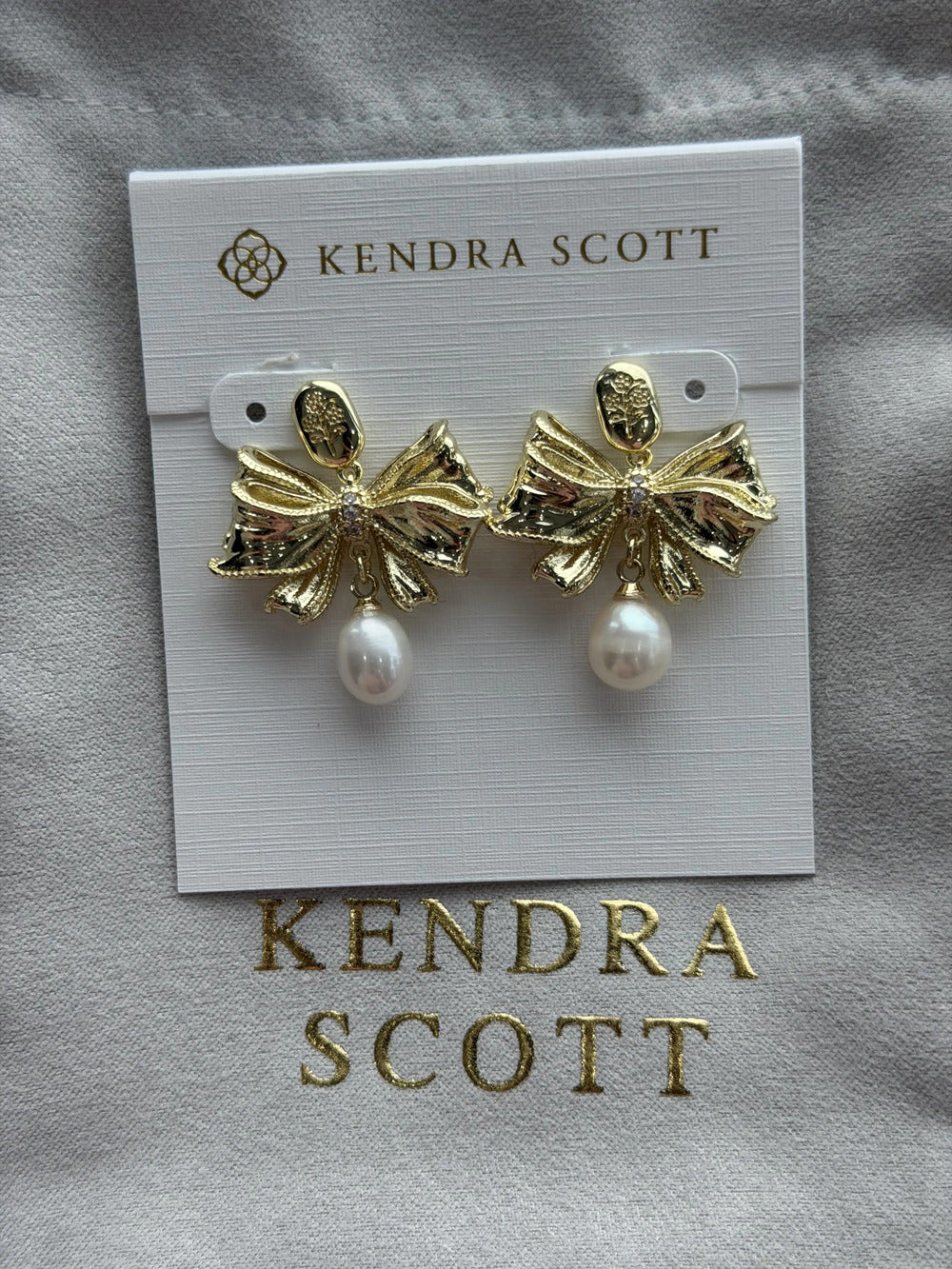 Kendra Scott pendant earrings